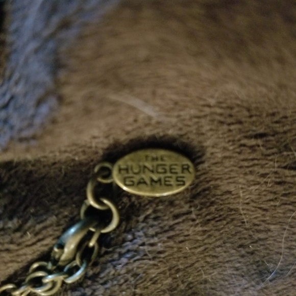 COPY - Officially Licensed Hunger Games Mockingjay Necklace - Picture 3 of 3